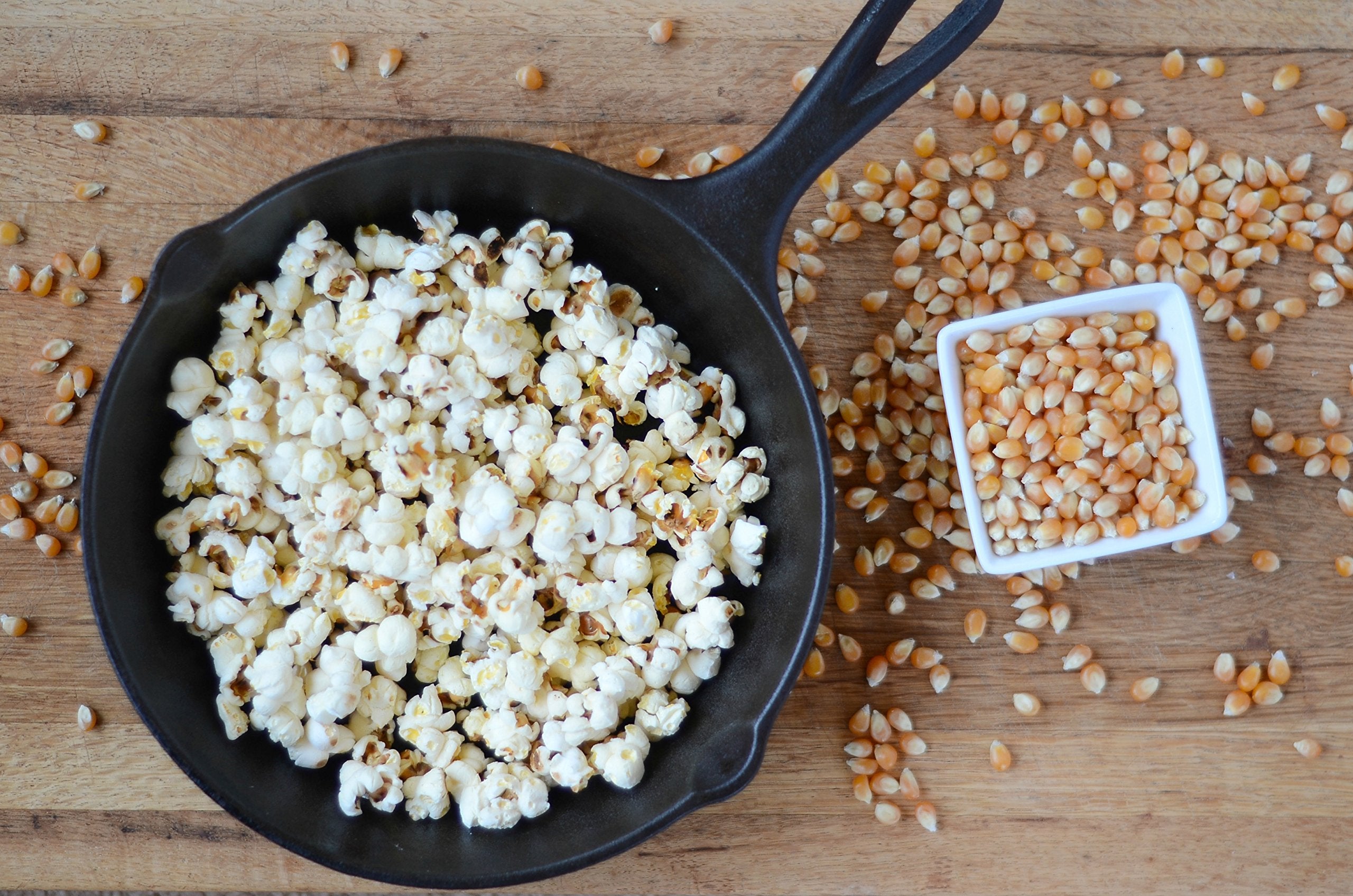Anthony's ambiente de cine en casa con palomitas listas, ideal para reuniones familiares