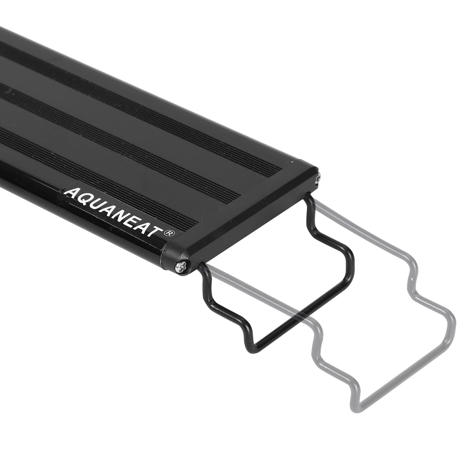 AQUANEAT perfil lateral del cuerpo de luz mostrando grosor compacto