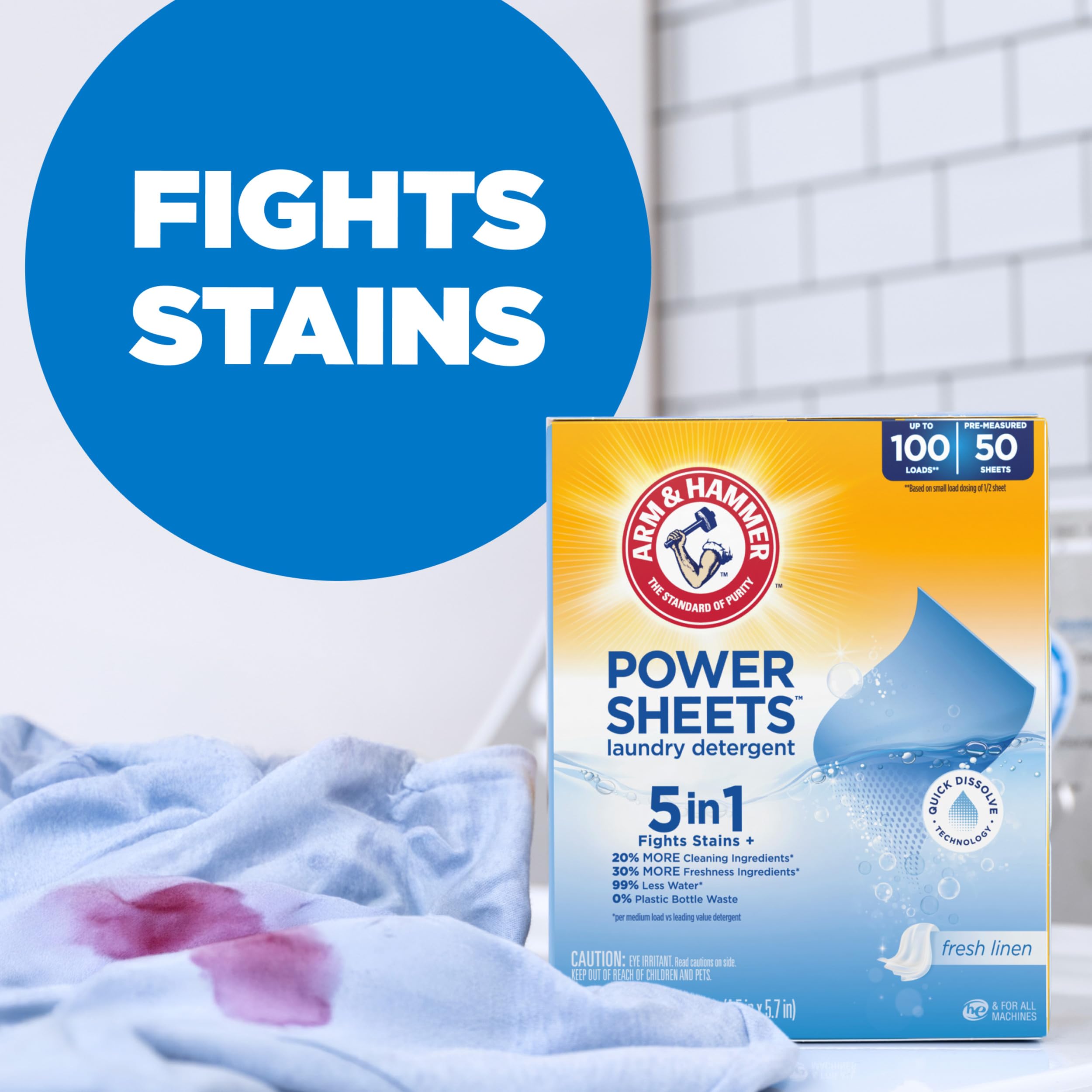 Arm & Hammer hoja disolviéndose en agua demostrando rápida disolución