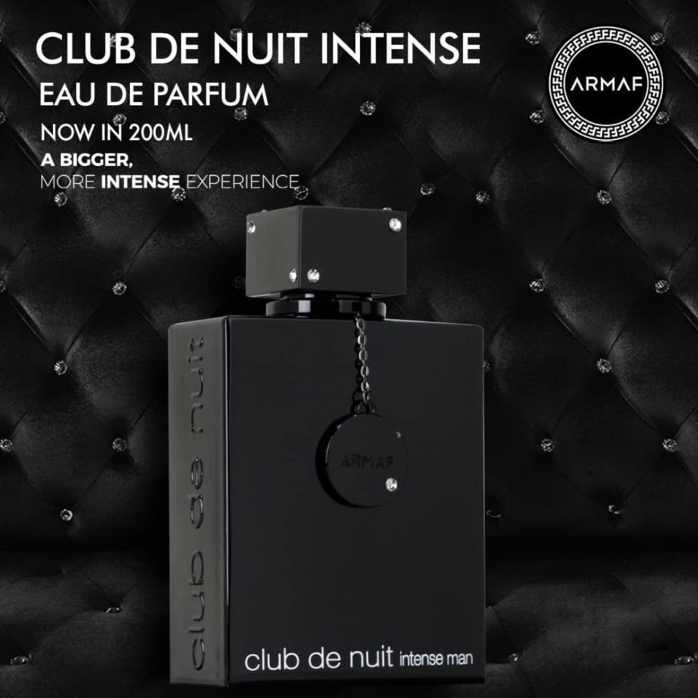 Armaf Club De Nuit Intense nebulización en piel que ilustra proyección efectiva