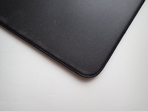 ARTISAN Zero en uso en escritorio mostrando deslizamiento ligero y estabilidad
