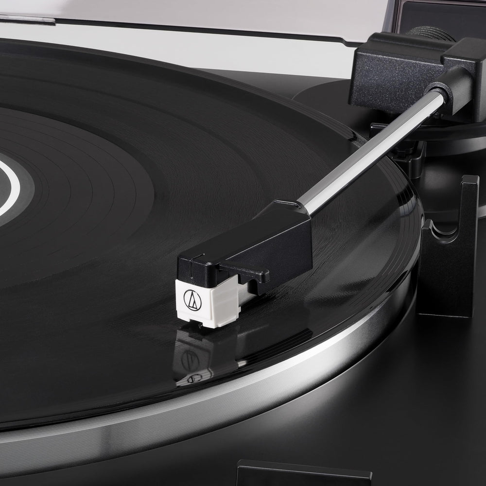 Audio-Technica tocadiscos en ambiente living room estilo y fácil integración