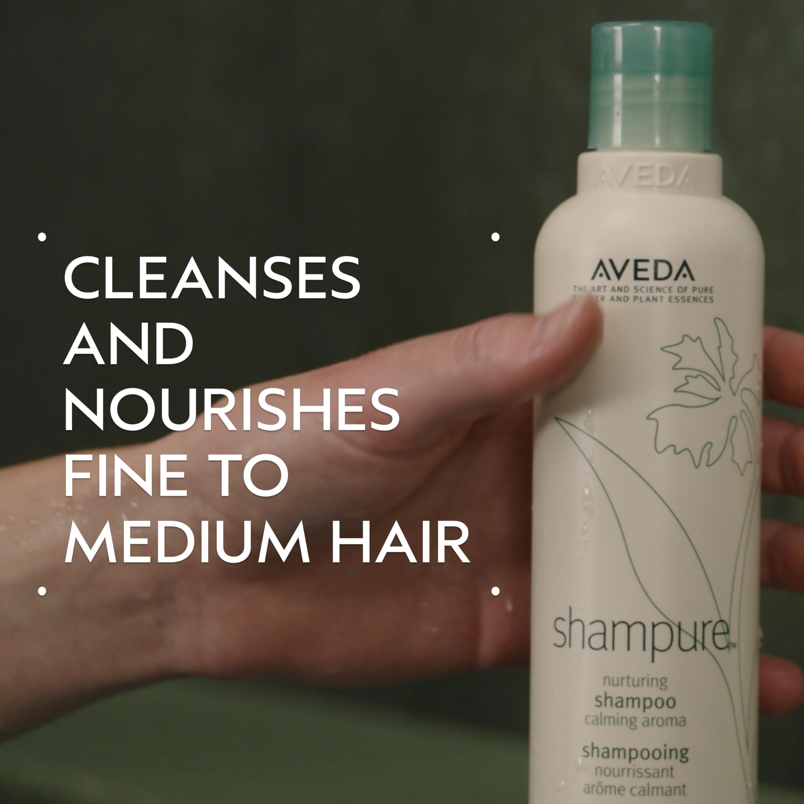 Aveda champú textura fluida en gota, limpieza suave y beneficios nutritivos