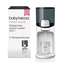 Baby Brezza vista frontal con biberón listo y preparación rápida