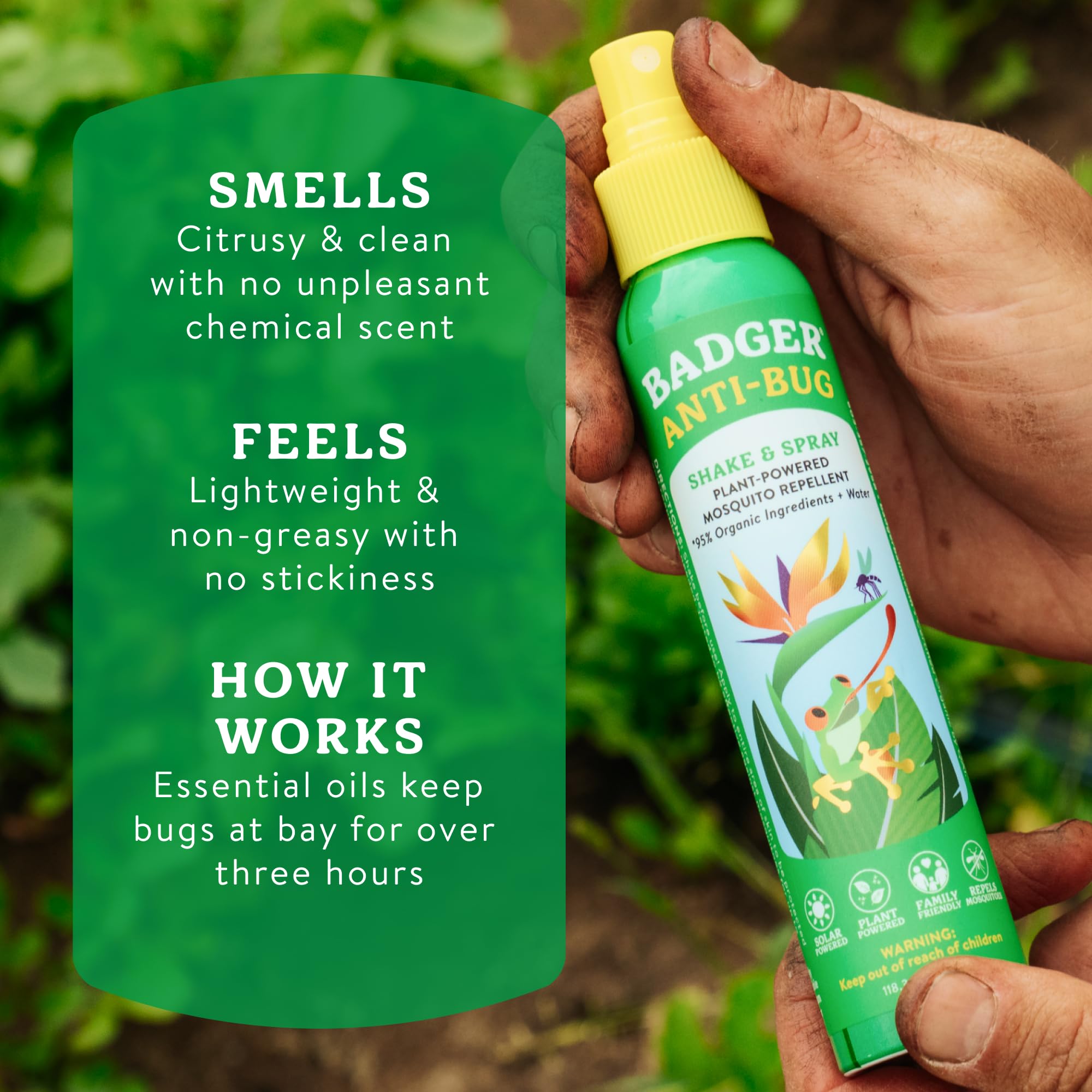 Badger etiqueta cercana con ingredientes orgánicos y beneficio transparente