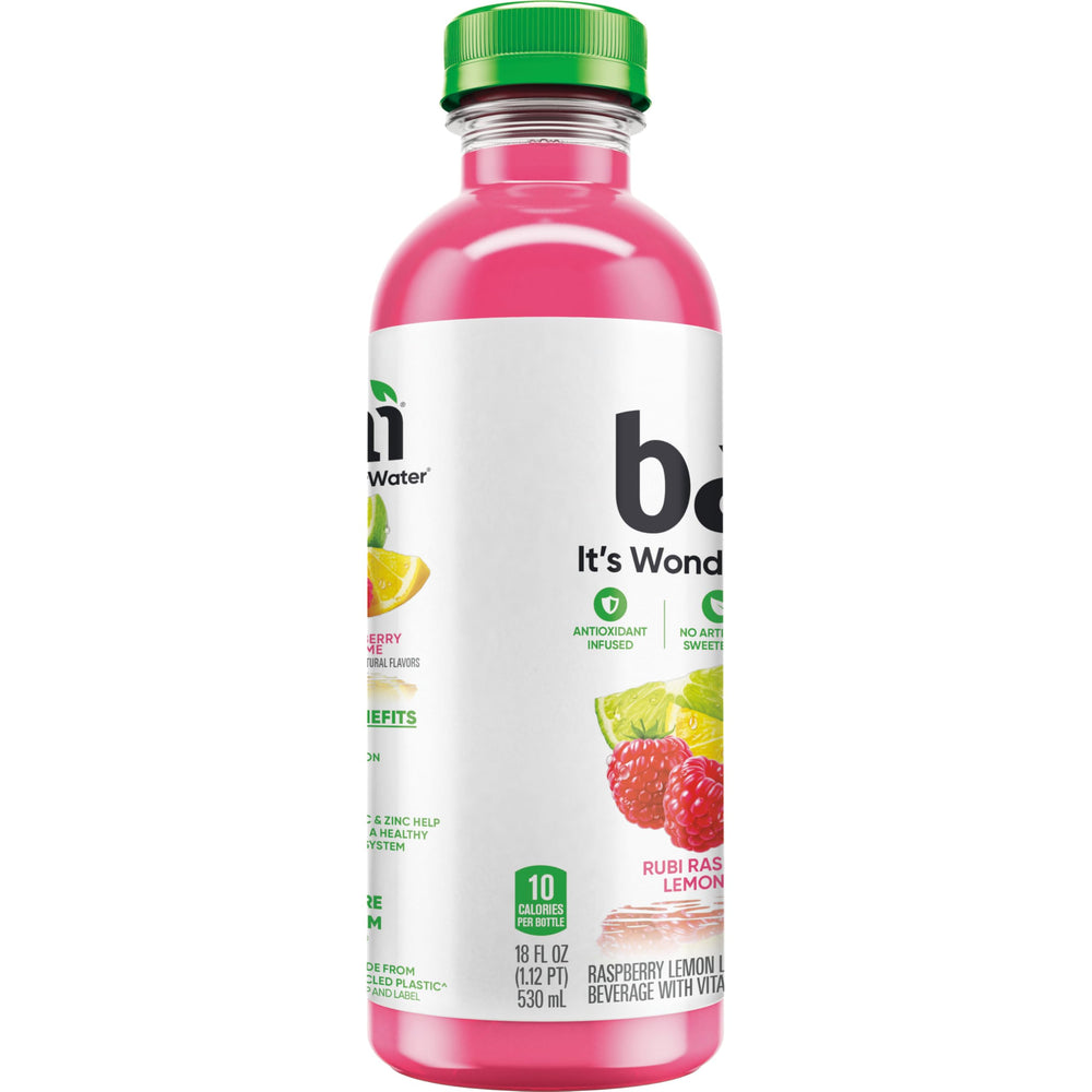 Bai botella en picnic mostrando consumo social y estilo de vida activo