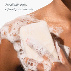 Beekman 1802 etiqueta con ingredientes naturales y beneficios visibles