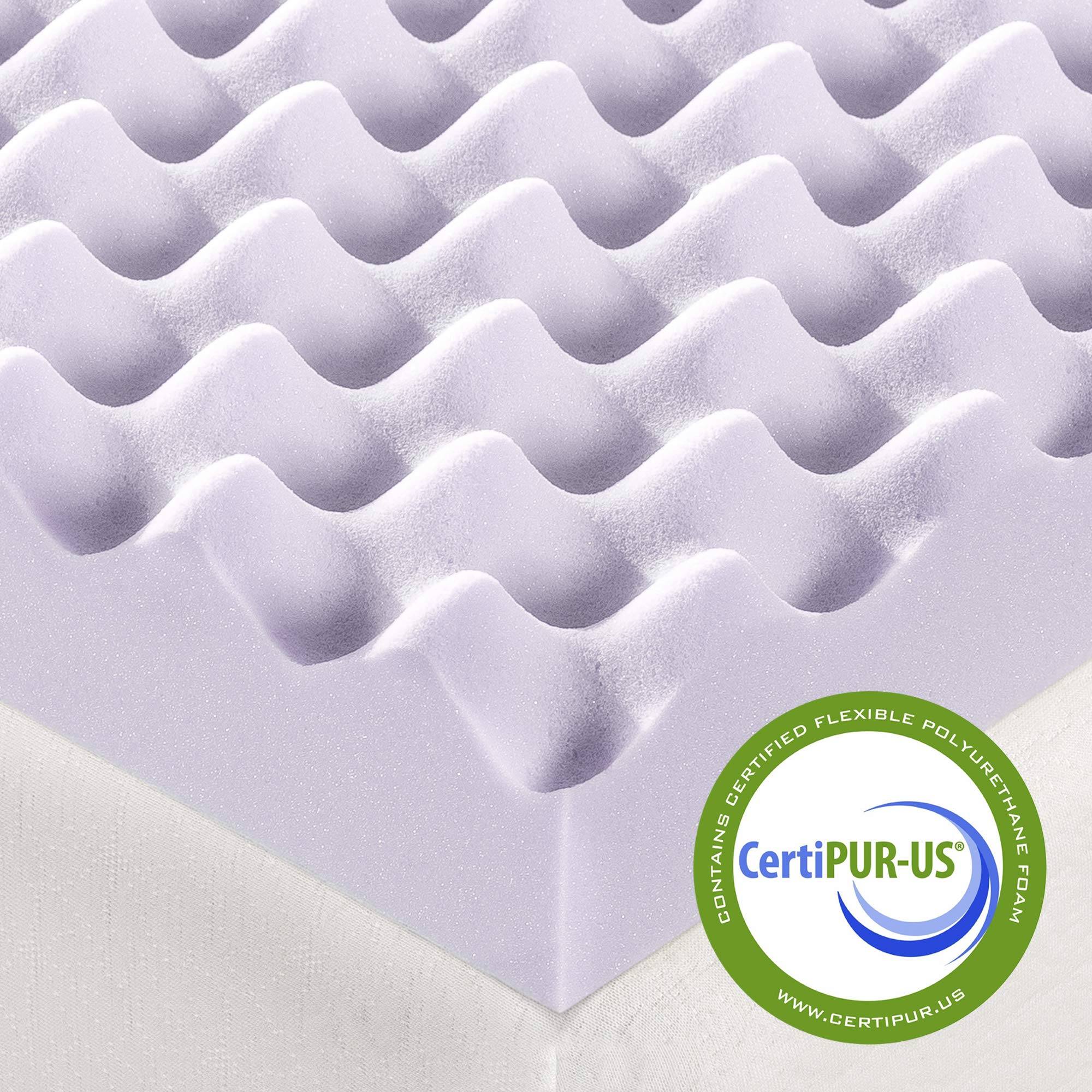 Best Price Mattress etiqueta CertiPUR-US en close-up asegurando calidad