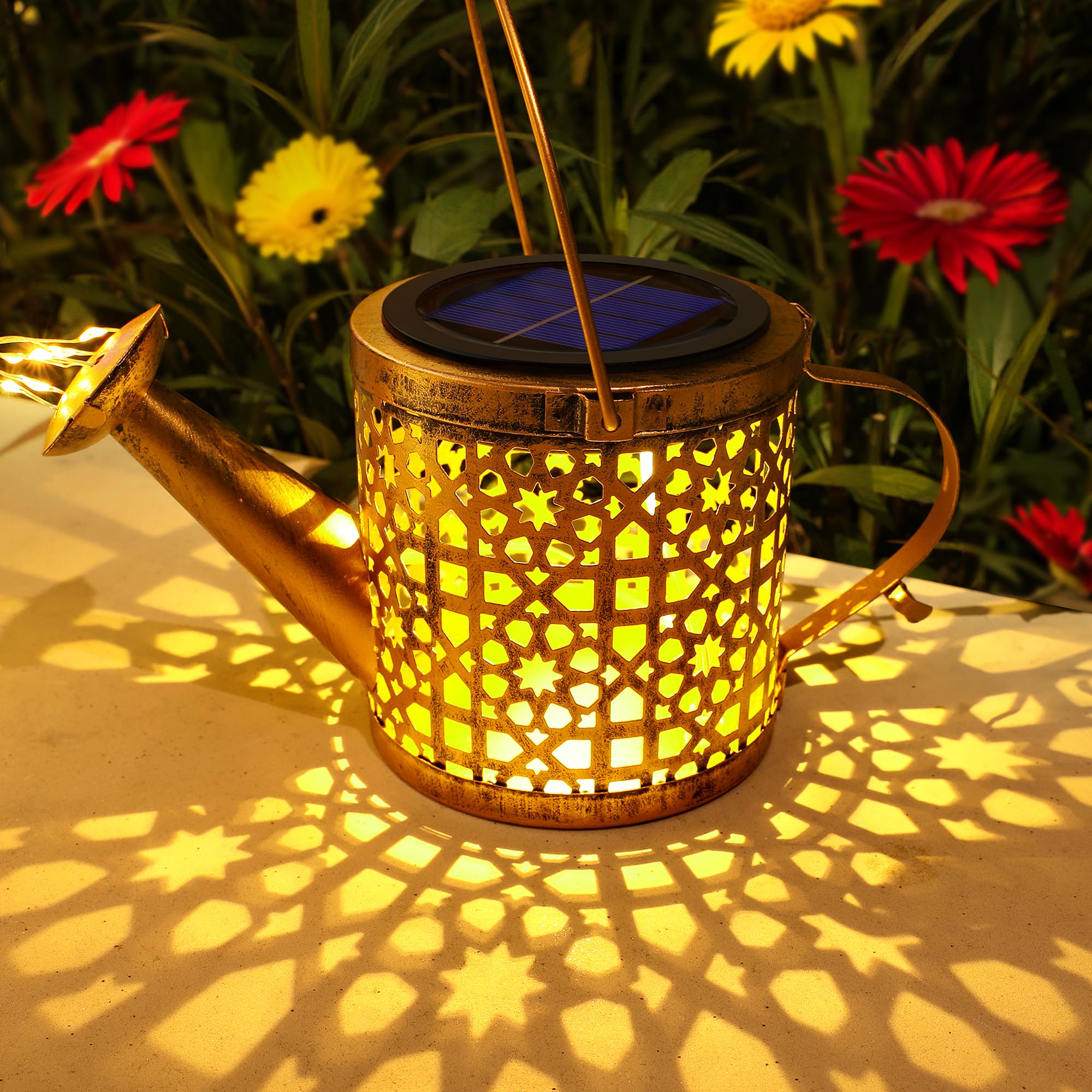 BETOLEAN detalle del pico con leds simulando lluvia de luz