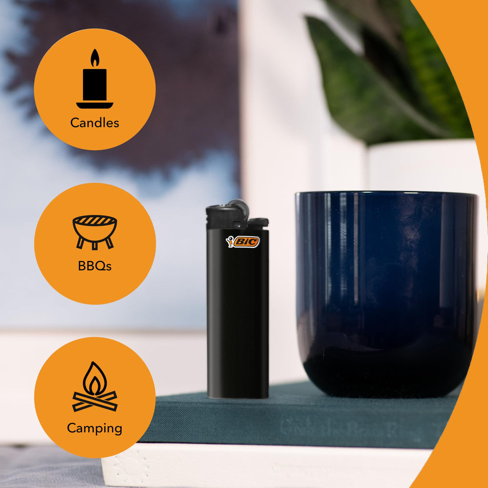 BIC Maxi Pocket llama encendida usada para velas con precisión