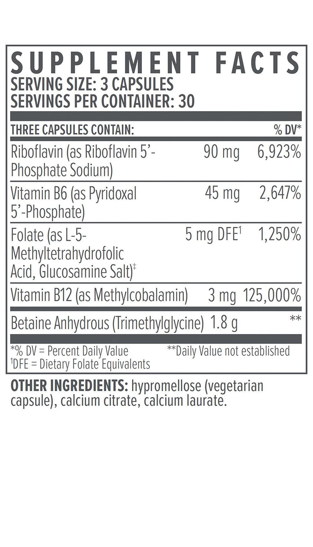 Biote Methyl Factors cápsula en mano dentro de una rutina matutina beneficiando concentración