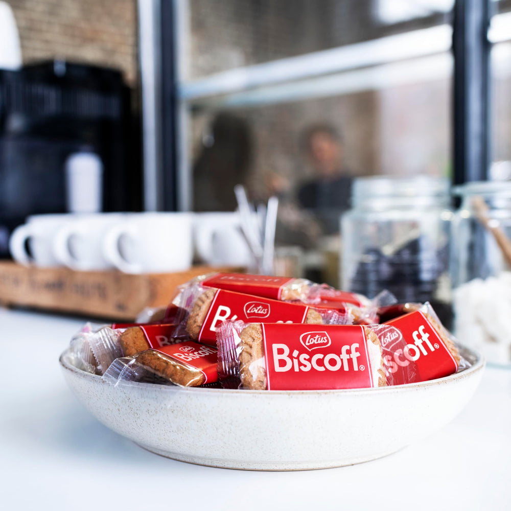 Biscoff etiqueta de ingredientes mostrando origen natural y transparencia