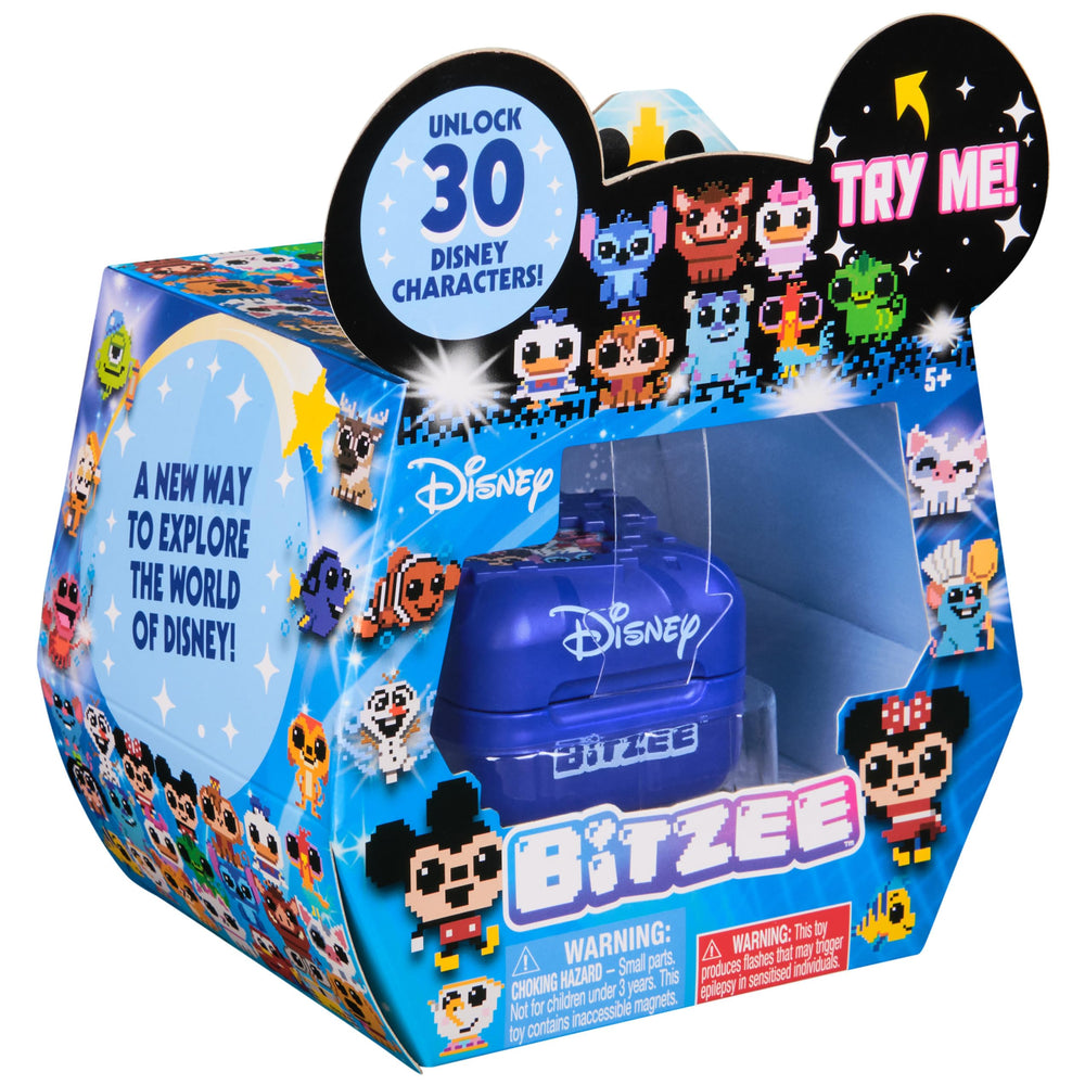 BITZEE usado por niño en ambiente de juego seguro y divertido
