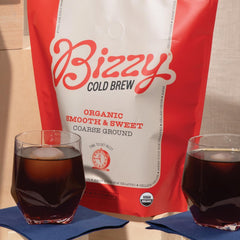 Bizzy primer plano del molido grueso microtamizado para extracción limpia