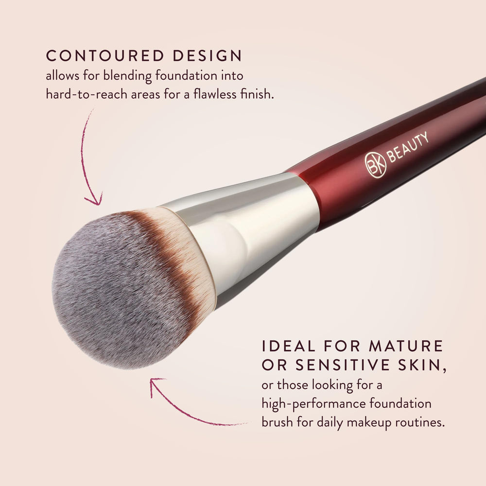 BK BEAUTY detalle del mango y etiqueta que resalta calidad artesanal