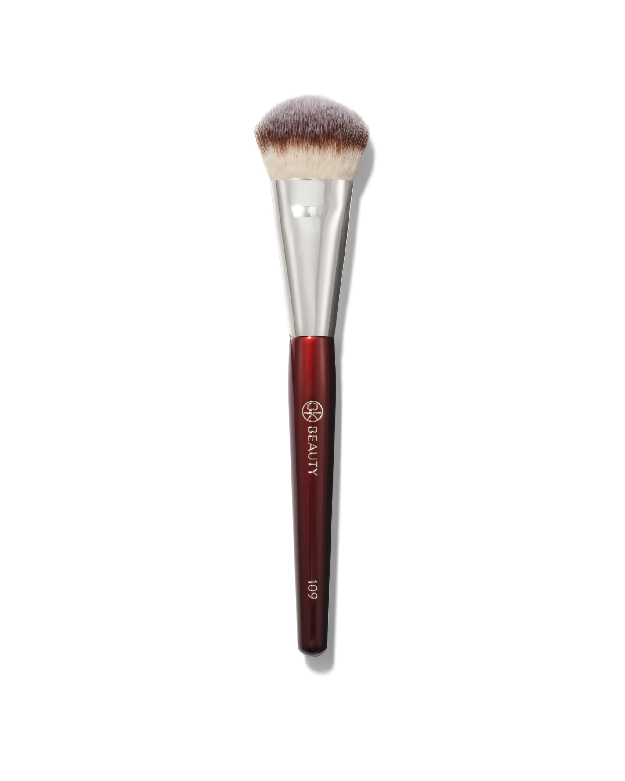 BK BEAUTY brocha 109 frente del empaque mostrando diseño y tamaño práctico