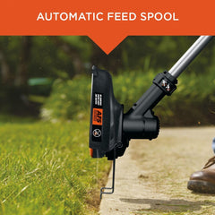 BLACK+DECKER close-up del sistema AFS alimentando el hilo para trabajo continuo