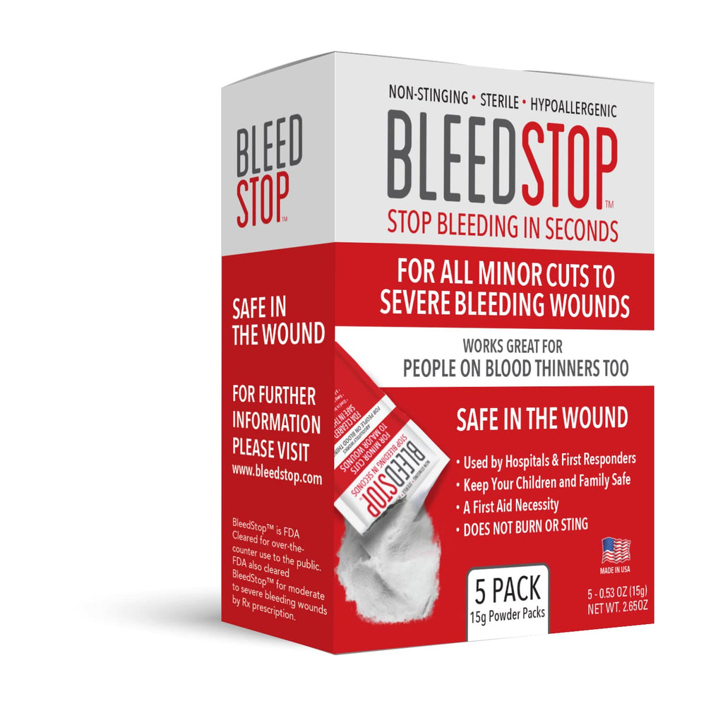 BleedStop frente del empaque mostrando el paquete y beneficio de portabilidad