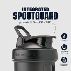 BlenderBottle tapa con SpoutGuard cerrada que mantiene la boquilla limpia y segura
