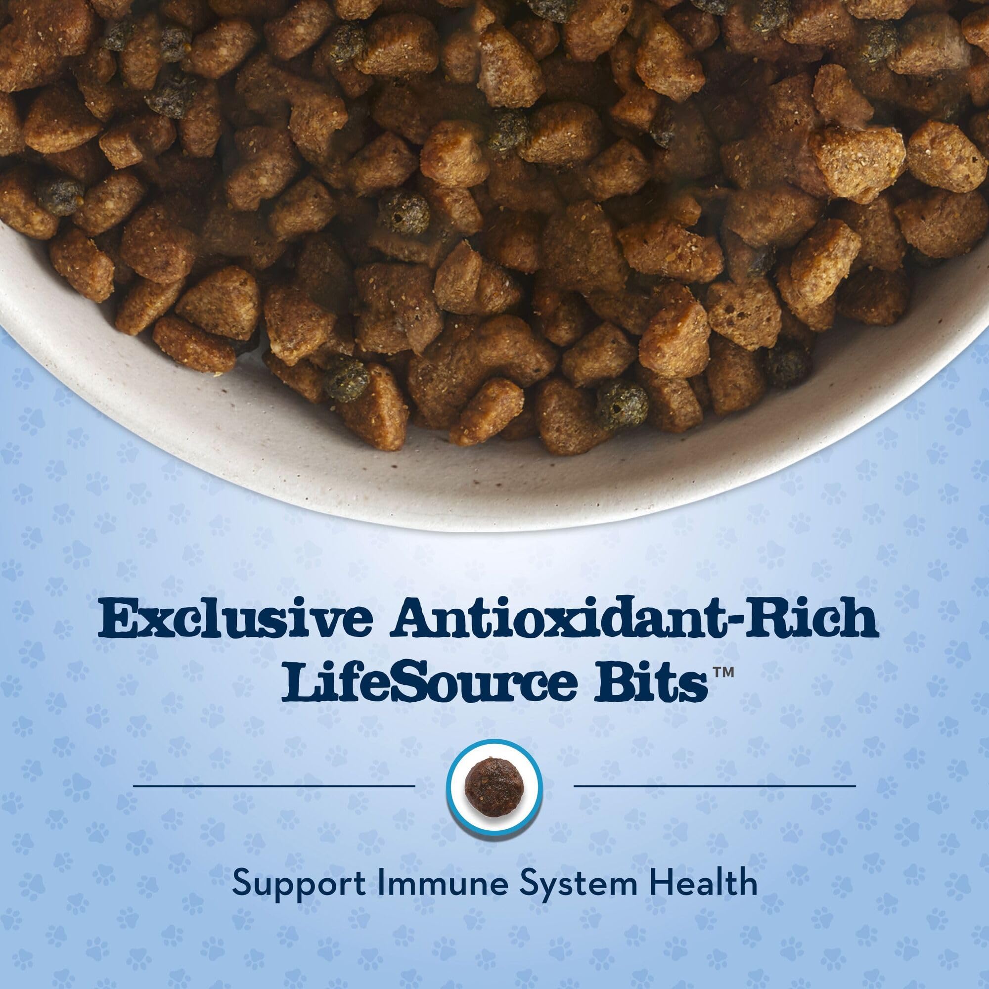 Blue Buffalo LifeSource Bits en primer plano con mezcla antioxidante