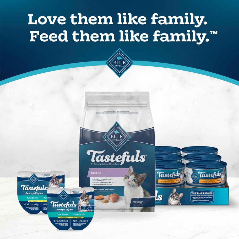 Blue Buffalo producto en cocina doméstica mostrando almacenamiento práctico