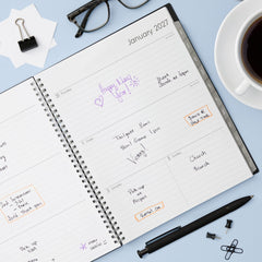 Blue Sky vista del calendario mensual con notas, facilita planificación a largo plazo