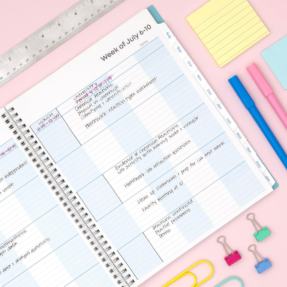 Blue Sky vista mensual con calendario y notas para planificación