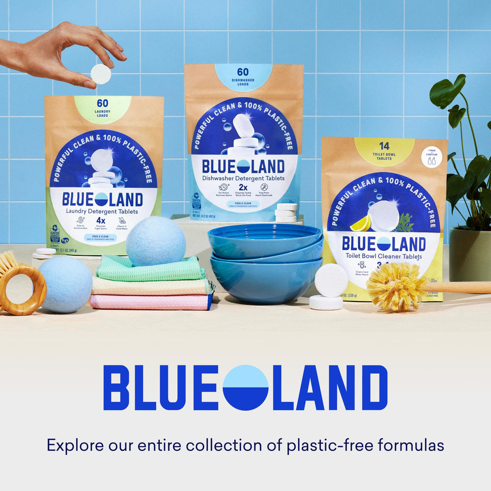 BLUELAND ambiente de lavandería en casa con producto en uso y ropa fresca