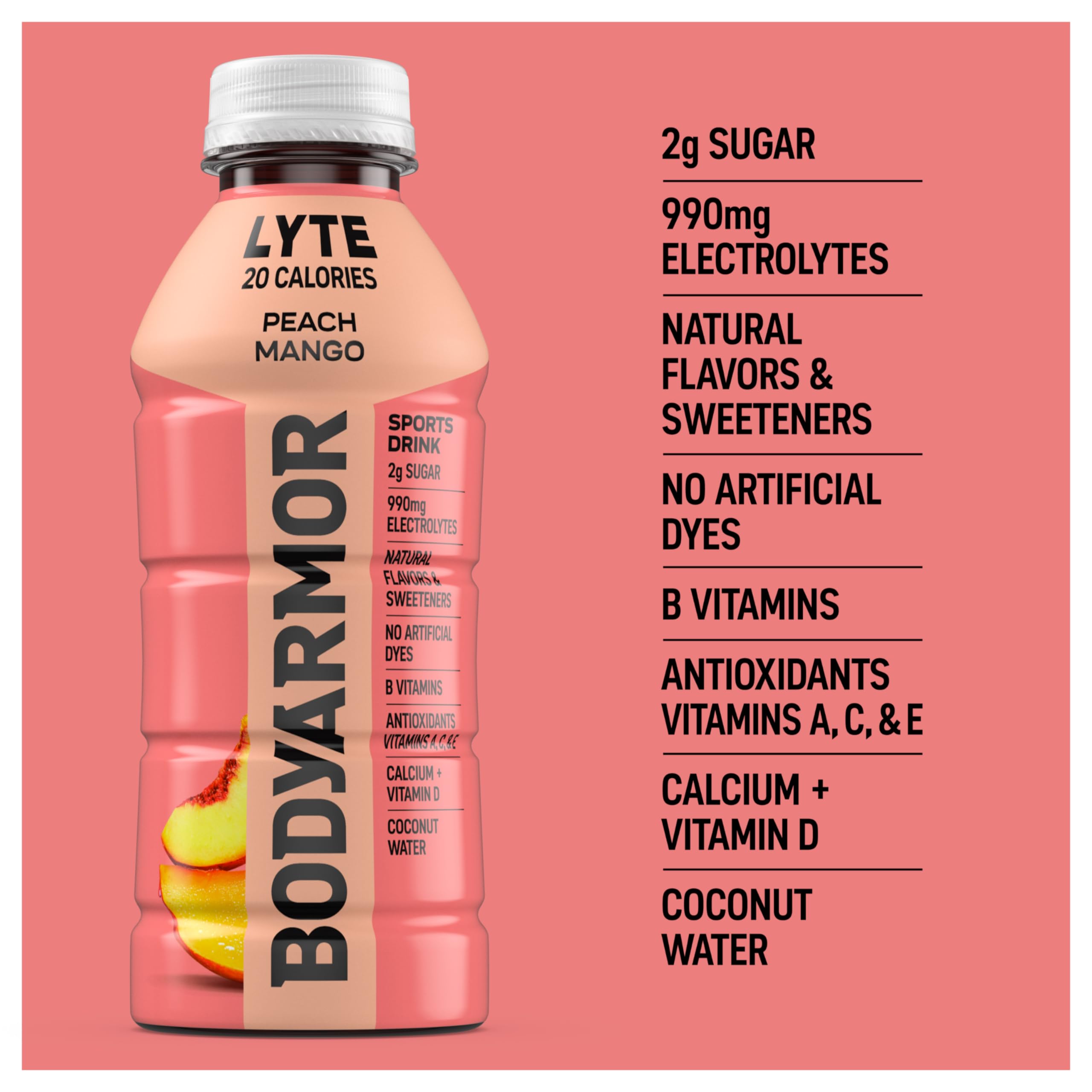 BODYARMOR Lyte botella junto a una mano para comparar tamaño y portabilidad
