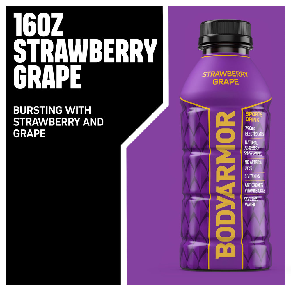 BODYARMOR líquido fresa uva en vaso mostrando color natural y textura