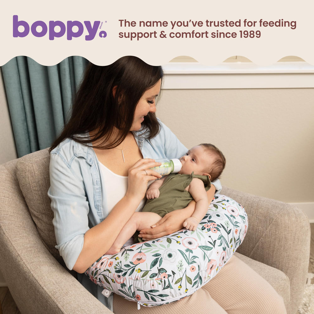 Boppy primer plano del relleno acolchado con textura suave y soporte