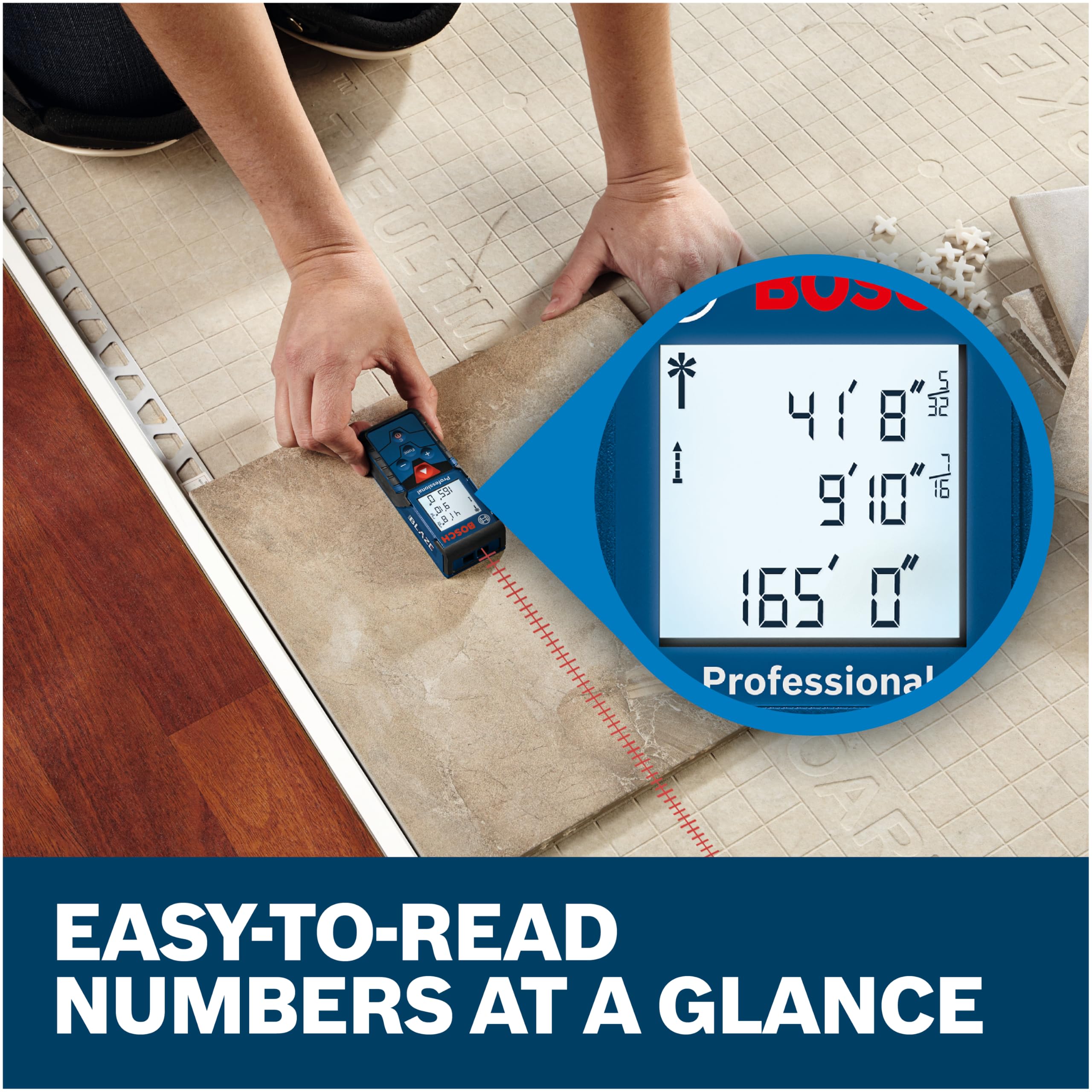 Bosch Blaze Pro en obra exterior midiendo fachada con largo alcance