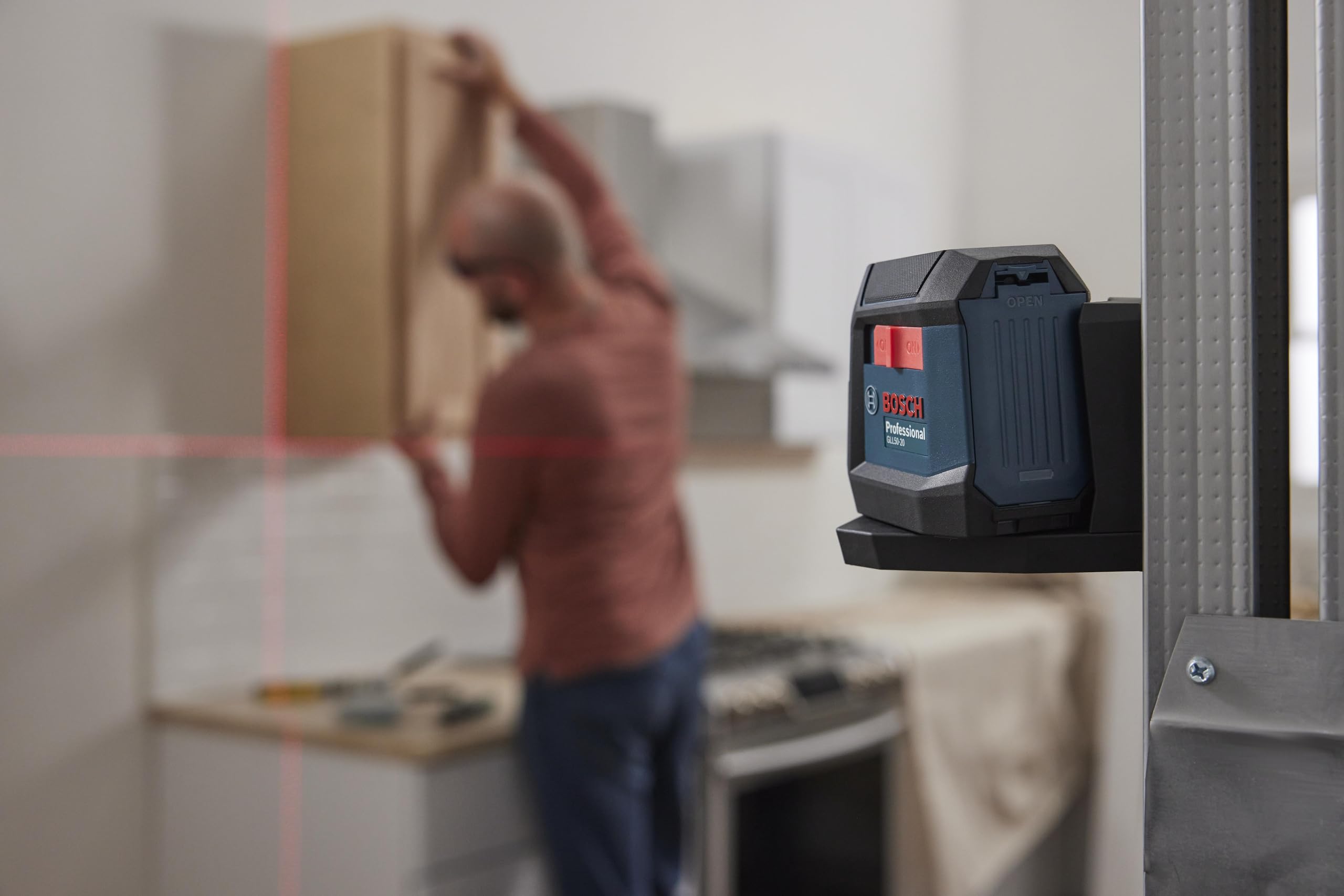 Bosch GLL50-20 con pilas AA incluidas listo para uso inmediato en obra