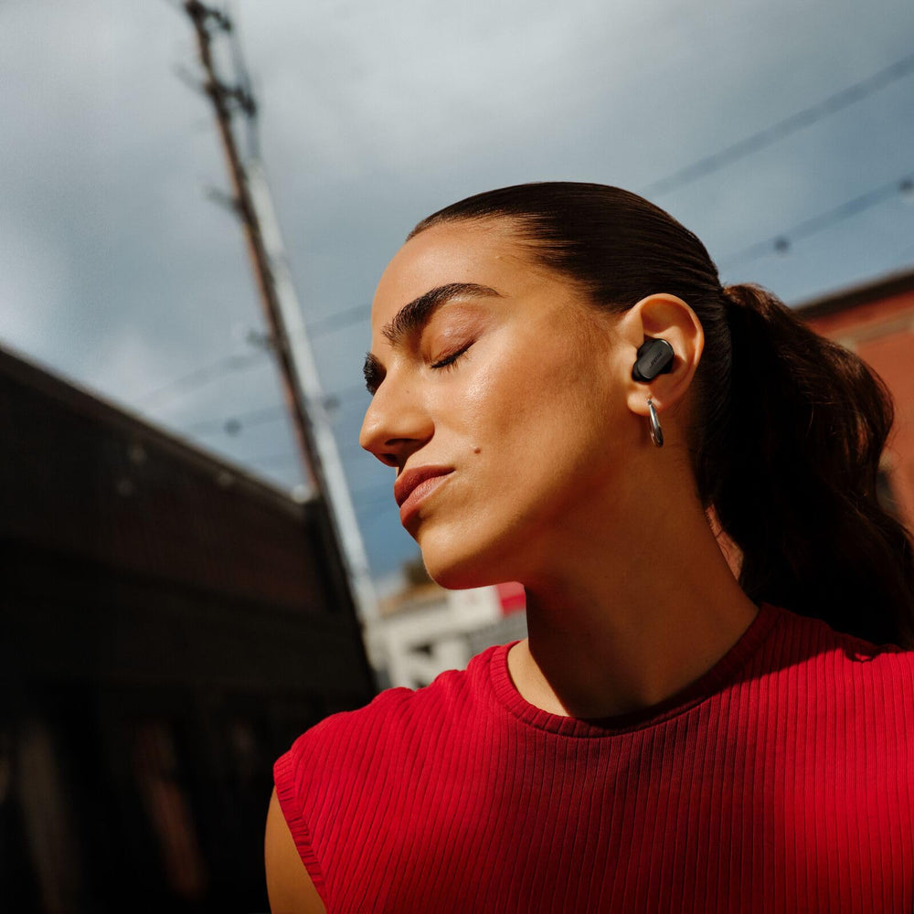 Bose QuietComfort Ultra Earbuds primer plano de las puntas personalizables para mejor sello