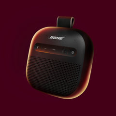 Bose SoundLink Micro correa reforzada en primer plano para transporte seguro
