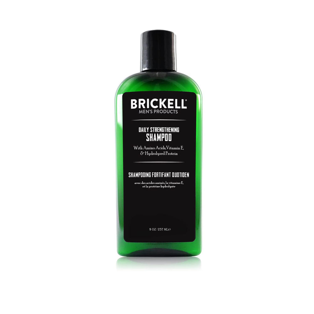 Brickell Men's Products botella frontal mostrando etiqueta y beneficio de limpieza suave
