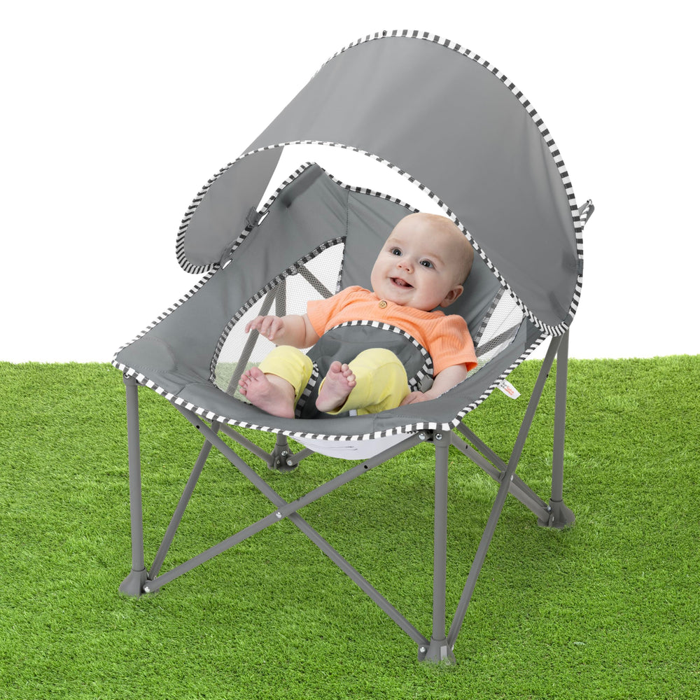Bright Starts dosel con UPF 50+ protegiendo del sol