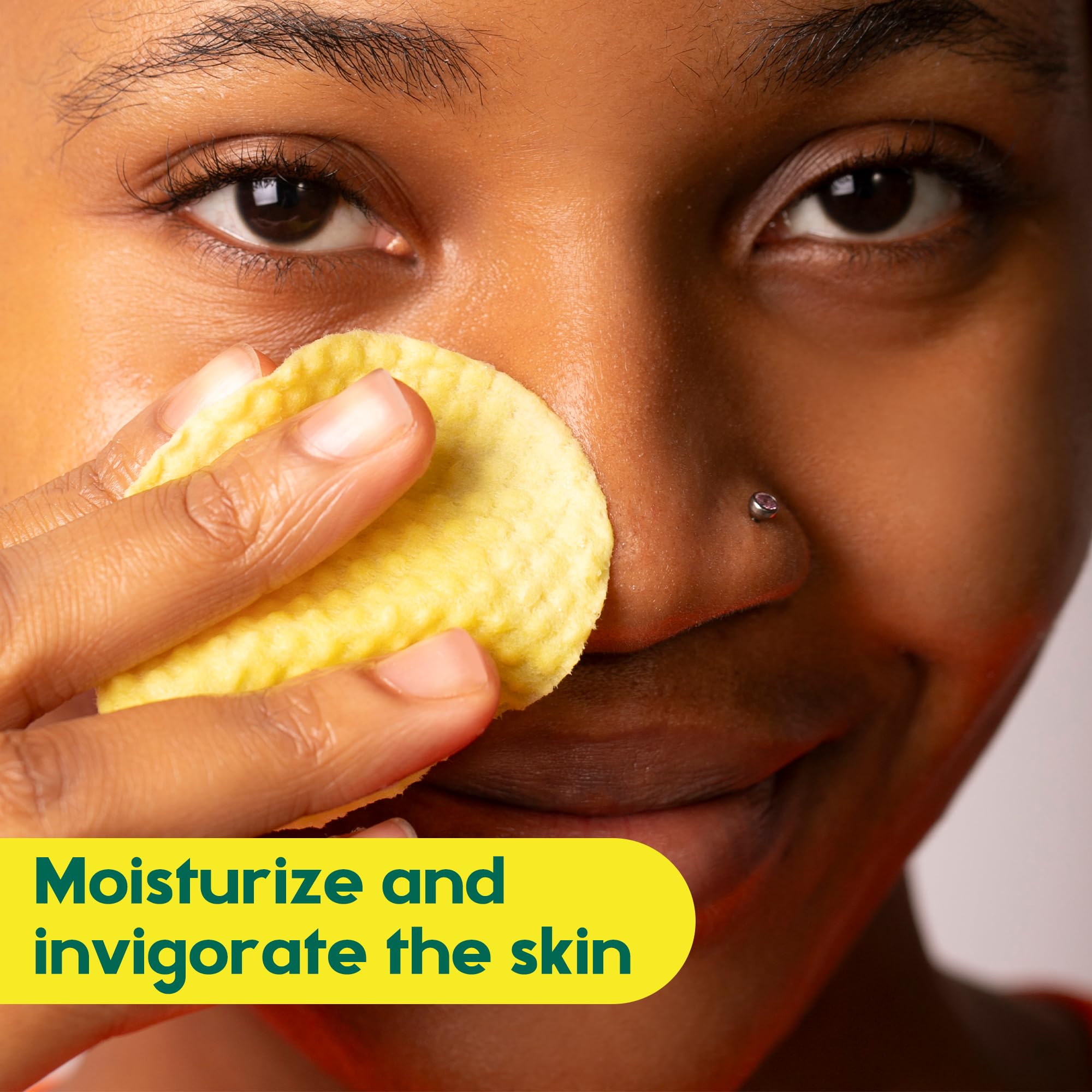 BRIGHTJUNGLE textura de toallita cercana con aspecto suave y exfoliante