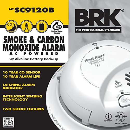 BRK SC9120B en dormitorio demostrando protección frente a humo y CO
