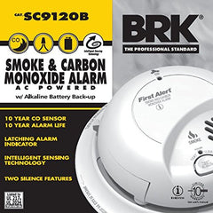 BRK SC9120B en dormitorio demostrando protección frente a humo y CO