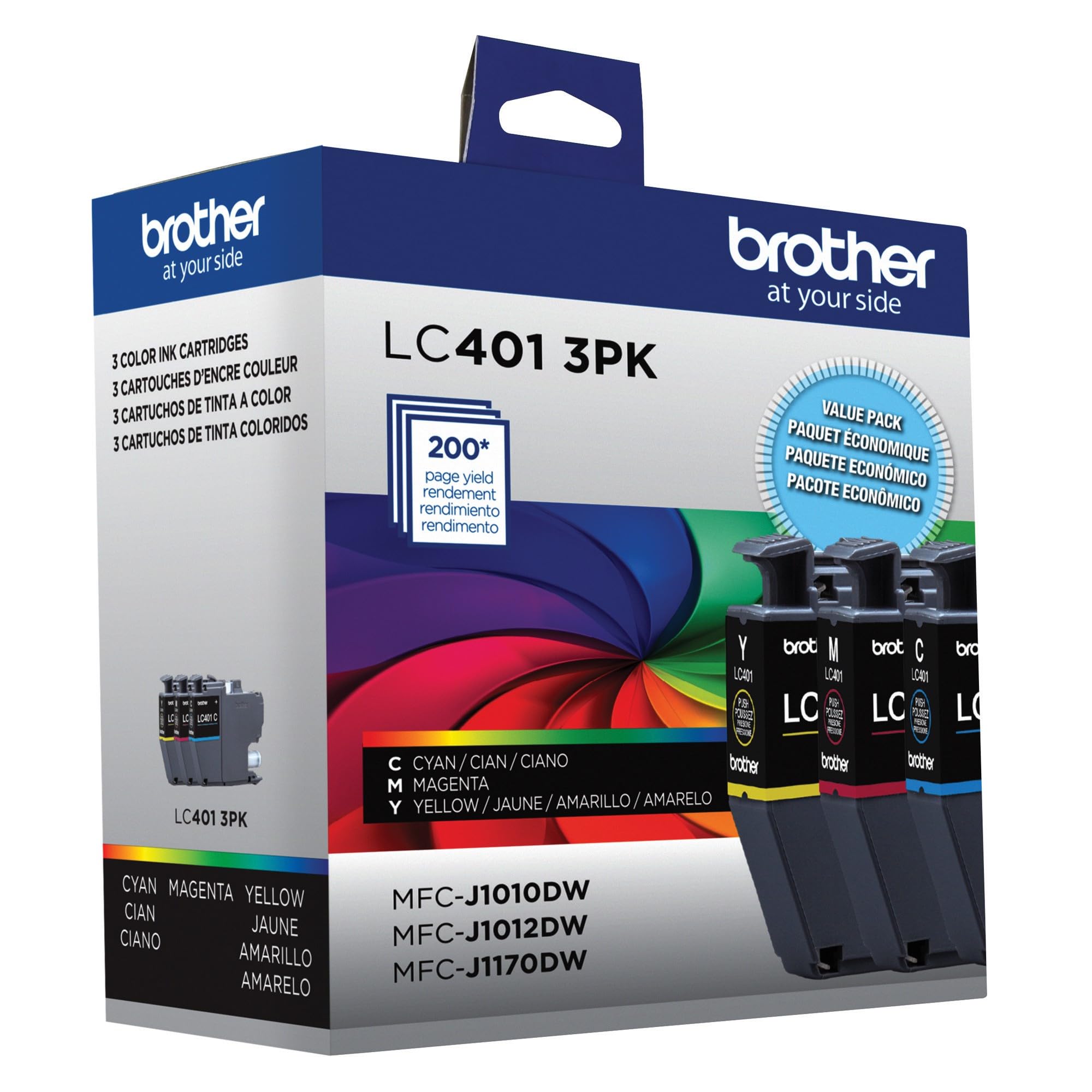 Brother cartuchos LC401 al lado de una mano para comparar tamaño y facilidad de manejo