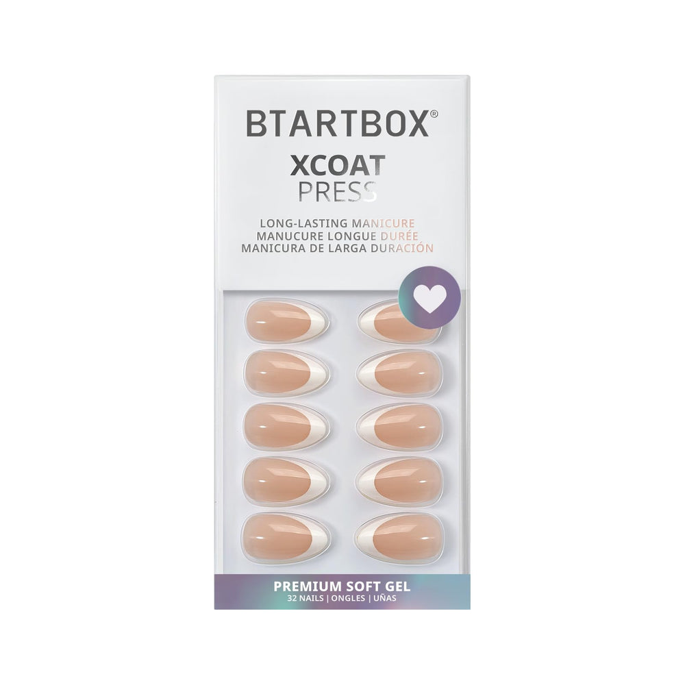 BTArtbox look lifestyle con manos arregladas, estilo elegante diario