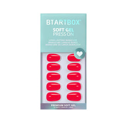 BTArtbox uñas aplicadas en mano demostrando look listo para el día
