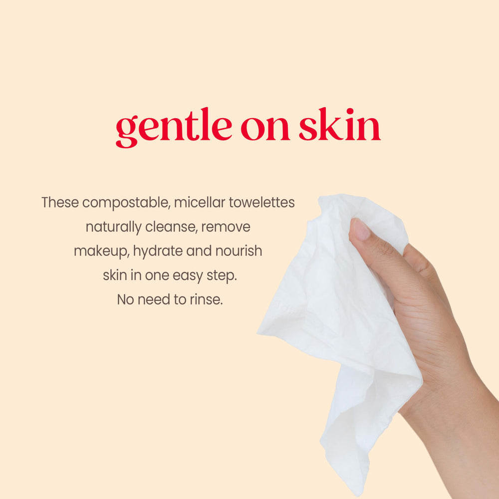 Burt's Bees comparación tamaño de una toallita con la mano, fácil de llevar