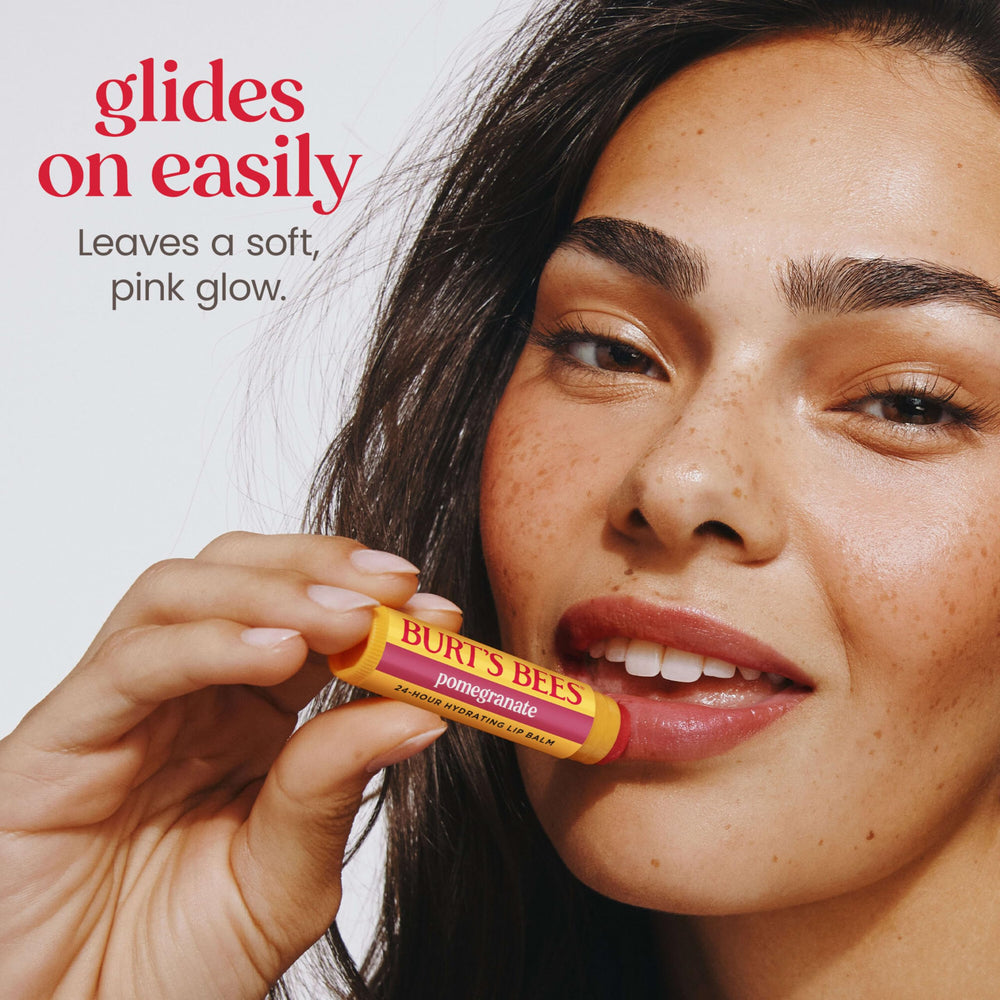Burt's Bees comparación de tamaño del tubo para fácil transporte