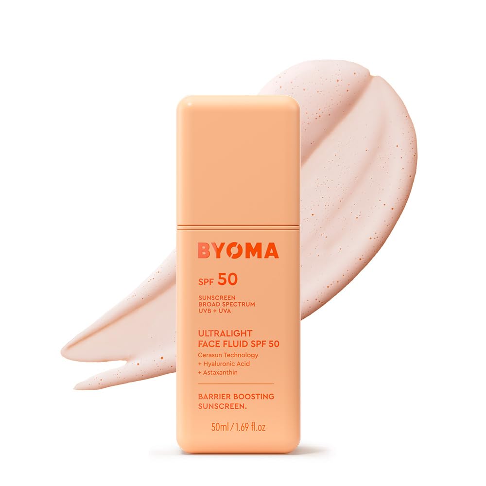 BYOMA frasco frontal del Ultralight Face Fluid SPF 50 mostrando diseño limpio y protector
