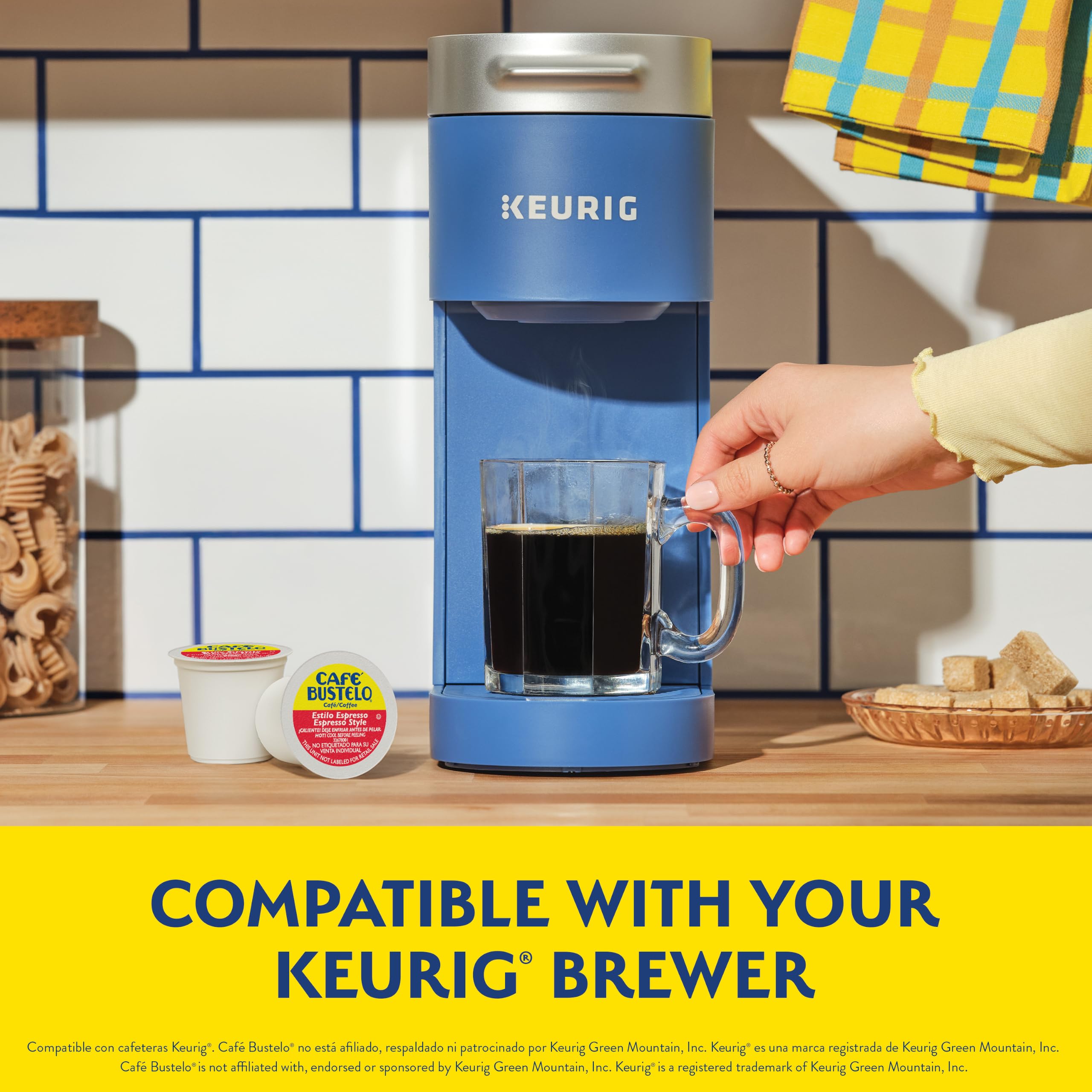 Café Bustelo caja abierta con cápsulas visibles para reposición eficiente