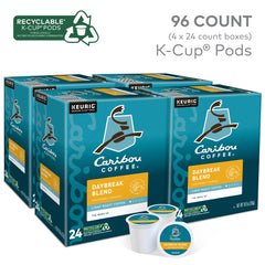 Caribou Coffee taza servida con espuma y brillo para disfrutar un sabor ligero