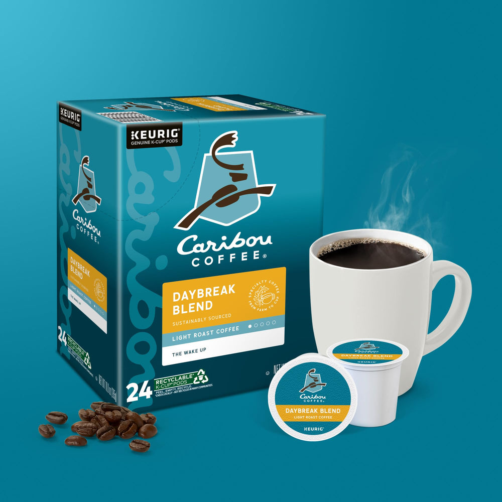 Caribou Coffee escena de desayuno con cápsulas y taza para inspiración diaria