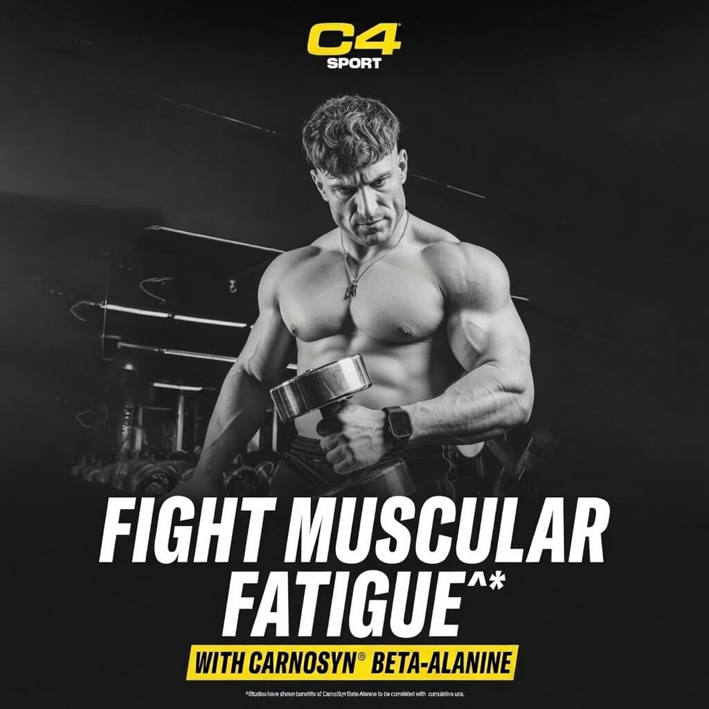 Comparación de tamaño del envase Cellucor C4 sostenido en manos para escala